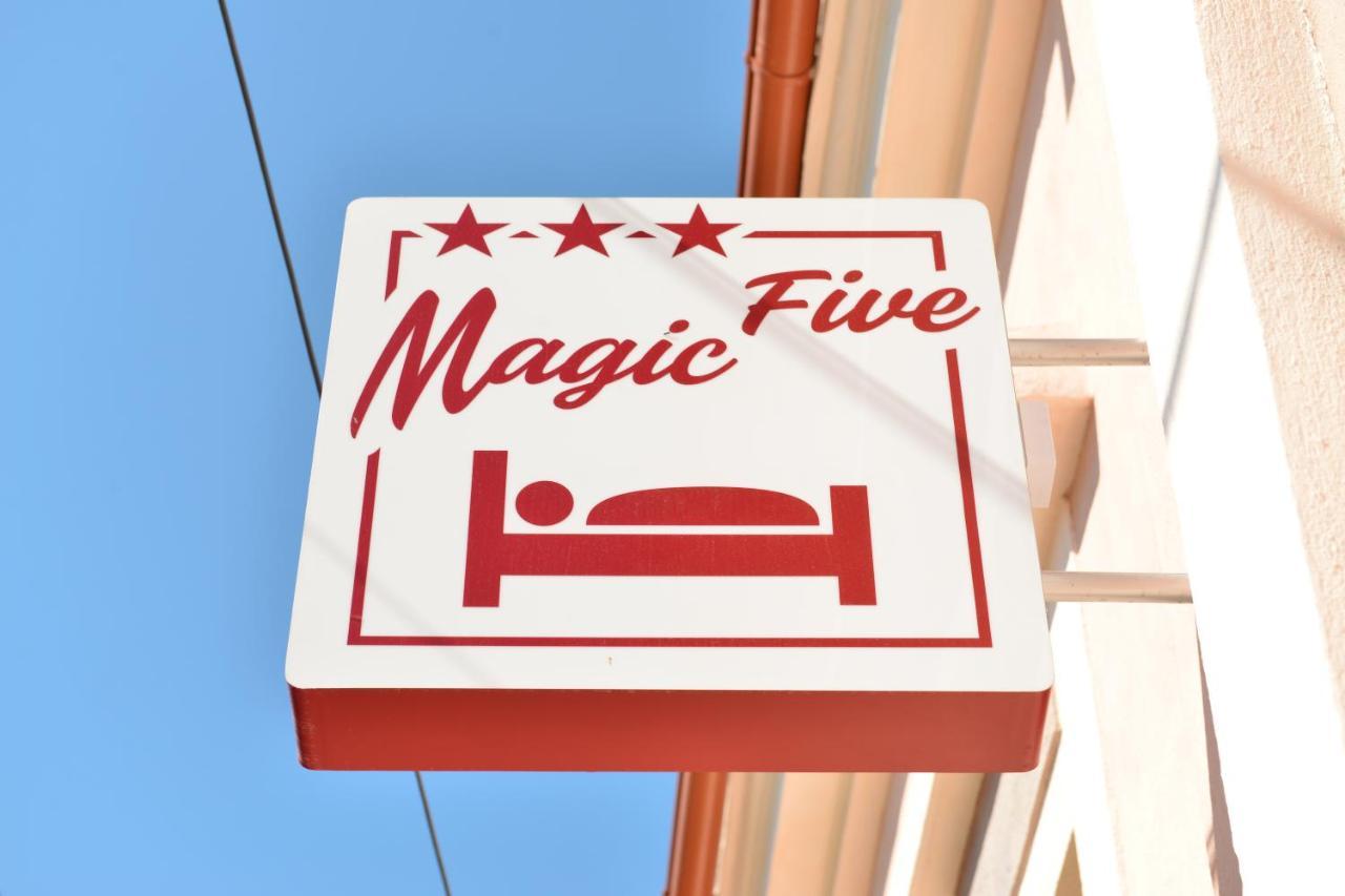 Magic Five - Cazare Reghin *** Ngoại thất bức ảnh